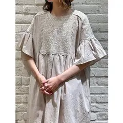 Samansa Mos2 袖メッシュレースワンピース キナリ (M)新作 完売色