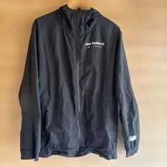 S327.7 new balance ブラックウィンドブレーカー