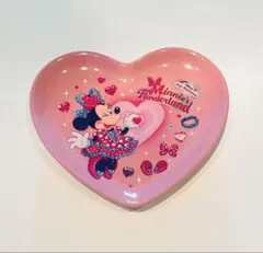 パルパルーザ　ミニーのファンダーランド　スーベニアプレート　新品　2026