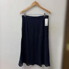 ⑦タグ付き未使用　ユニクロ　レースフレアスカート