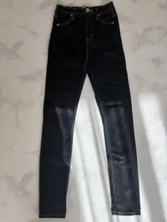 ブラックスキニー デニム