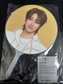 ミンハオ SEVENTEEN FOLLOW AGAIN うちわ