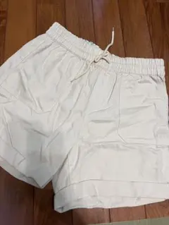 ROXY アイボリー ショートパンツ L/8