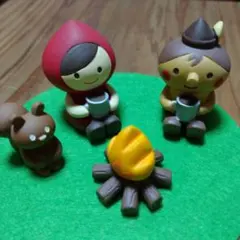 DECOLE オトギッコ赤ずきん ミニチュアフィギュア 焚き火セット インテリアのサムネイル