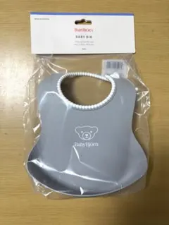 あかんすよ様【新品未使用】ベビービョルン 食事エプロン