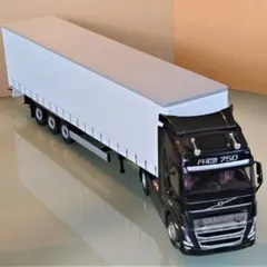 Volvo FH 　SOLIDO製　ミニカーのサムネイル