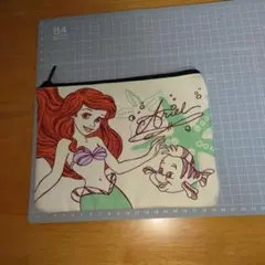 リトルマーメイド　アリエル 帆布　ポーチ　未使用品