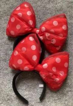 ディズニー　カチューシャ　ミニー　デカリボン　水玉　赤　レッド　ドット　ビッグ