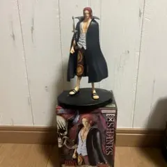 ワンピース シャンクス フィギュア