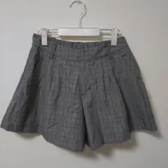 黒　グレーチェック柄プリーツショートパンツ　Ｆ　オールシーズン