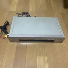 SHARPビデオ一体型DVDプレーヤー DV-GH750 「ジャンク扱い」 - メルカリ