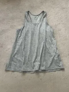UNIQLO スポーツタンクトップ　M