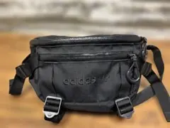 adidas ボディバッグ /ウェストバッグ　ブラック