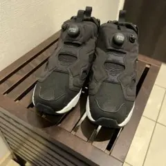 リーボック インスタポンプフューリー スニーカー
