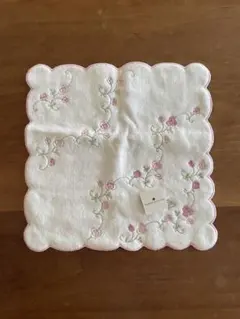 （値下げ）（新品未使用）ピエールバルマン　タオルハンカチ　タグ付き