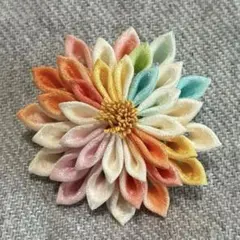 つまみ細工　ヘアクリップ＆ブローチ2way ちりめん生地　新品未使用　美品
