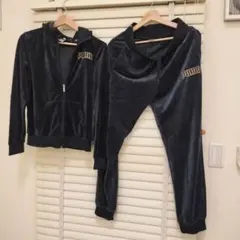 PUMA ベロア フード付きジャケットとパンツセット