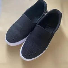 ブラック メッシュ スリッポン