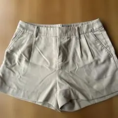 BEAUTY & YOUTH ベージュショートパンツ Mサイズ