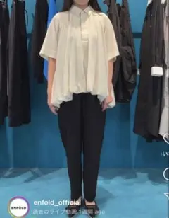 ENFOLDエンフォルドBALOON HALF-SLEEVE BLOUSEのサムネイル