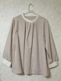 新品未使用タグ付き　しまむら　長袖ブラウス　ピンクベージュ　LLサイズ