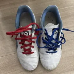 Puma King サッカースパイク シューズ ホワイト　21.5cm