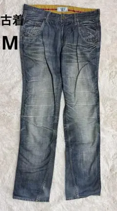 Item thumbnail for item cd88b426-61f4-4d3f-beb2-a42d6dd36b23