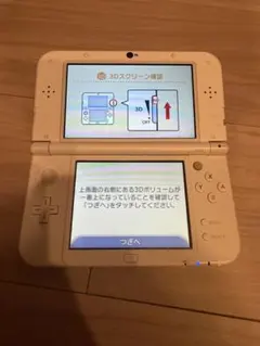 Newニンテンドー3DS LL パールホワイト 美品 充電器付 Nintendo