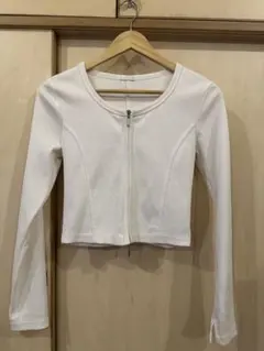 GU ジップトップス