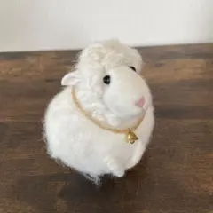 羊毛フェルト　羊　置物　木羊日　ハンドメイド　作家さんのサムネイル