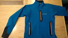 モンベルのサムネイル