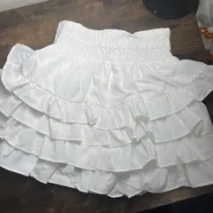 NICE CLAUP ティアードフリルミニスカート 白のサムネイル