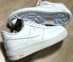 Item thumbnail for item 22cad22e-382c-4963-9599-3dd84c542d62