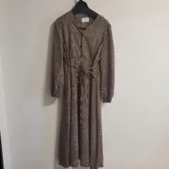 mumokuteki 小花柄ワンピース