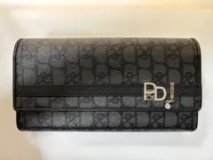 PINKY&DIANNE 長財布 ブラック ロゴ柄のサムネイル