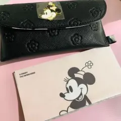 06♡マリークワント　ディズニーミニー　メガネケース　ブラック