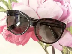 MARC BY MARC JACOBS キャットアイサングラス