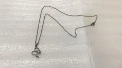 ハート型クリスタル付きネックレス