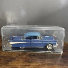 ジョニーライトニング 1959 キャデラック 1/64 ブルーメタリック