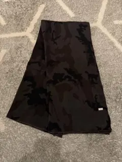 Armani Exchange カモフラージュマフラー