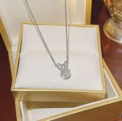 ネックレス　レディース　シルバー　うさぎ　ダンシングストーン