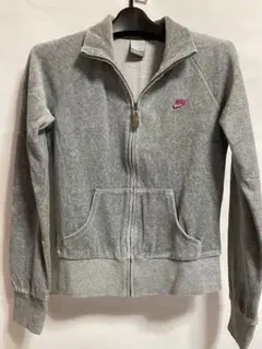 Nike グレー ジップアップパーカー