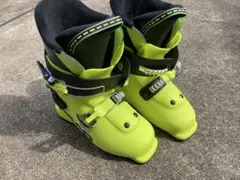 HEAD Z2 ジュニアスキーとブーツセット Amazon | ヘッド（HEAD） ジュニア スキーブーツ Z2 GW YE/BK