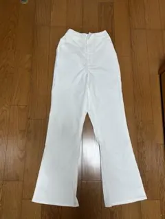 Item thumbnail for item 261d6304-1e83-4efc-a7b4-8df75465d90d