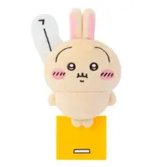 【ちいかわ】うさぎ　ぬいぐるみバッジ