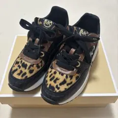 マイケルコース　スニーカー　21㎝　ヒョウ柄のサムネイル