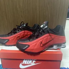 Nike Shox R4 