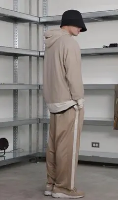 Item thumbnail for item 93ef8e8b-5775-4ecd-a477-1b64582af456