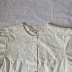 生成色 半袖ブラウス 前開き スクエア柄