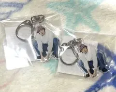 FANTASTICS 世界 アクリルキーホルダー